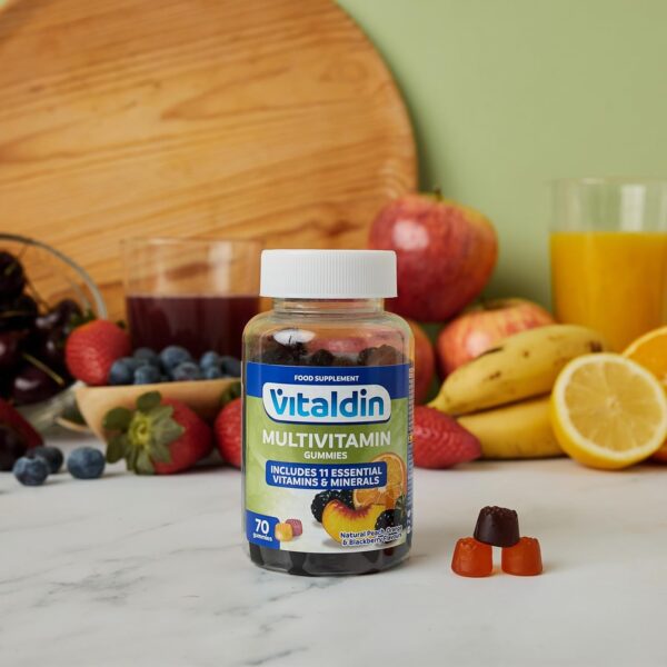 VITALDIN Multivitamin Adults Gummies – Nahrungsergänzungsmittel für Erwachsene – 11 Vitaminen & Mineralstoffen – 70 Fruchtgummis (für 1 Monat); Fruchtgeschmack – Stärkung des Energie & Immunsystems – Bild 5